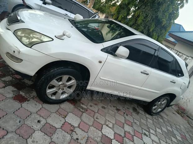 Toyota Harrier 2005 Pearl