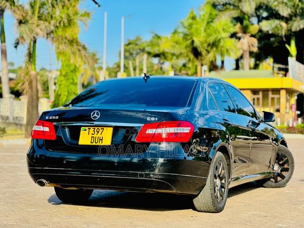 Mercedes-Benz E250 2010 Black