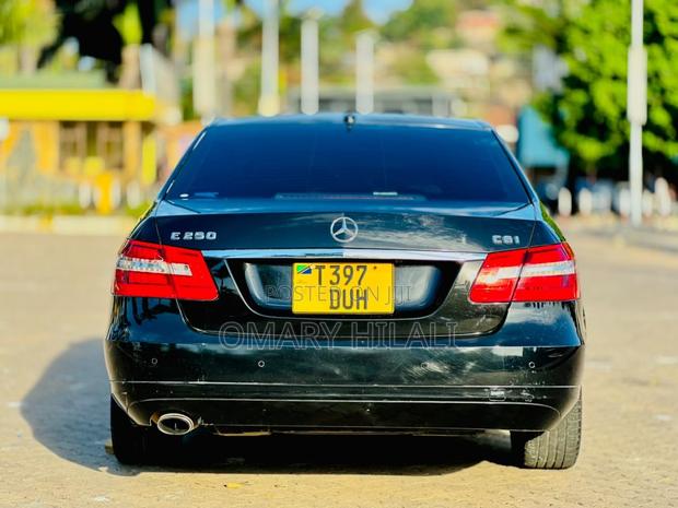 Mercedes-Benz E250 2010 Black