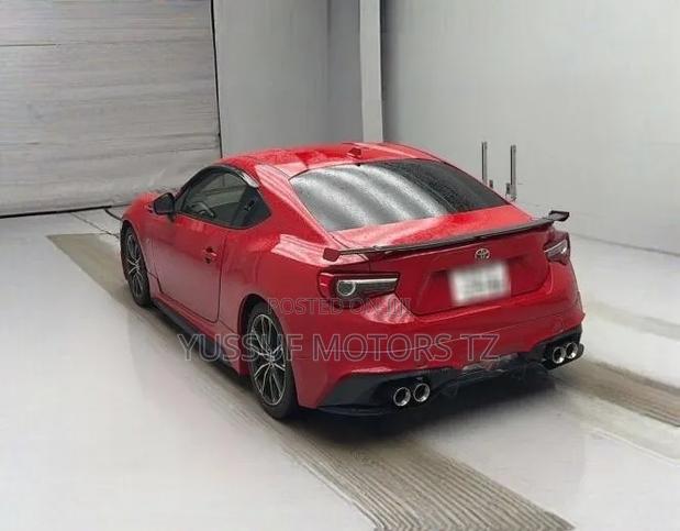Toyota GT86 GT 2017 Red
