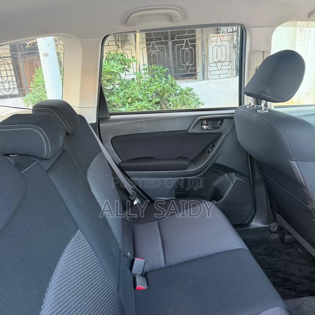 Subaru Forester 2.0XT Premium 4dr SUV AWD (2.0L 4cyl Turbo CVT) 2014