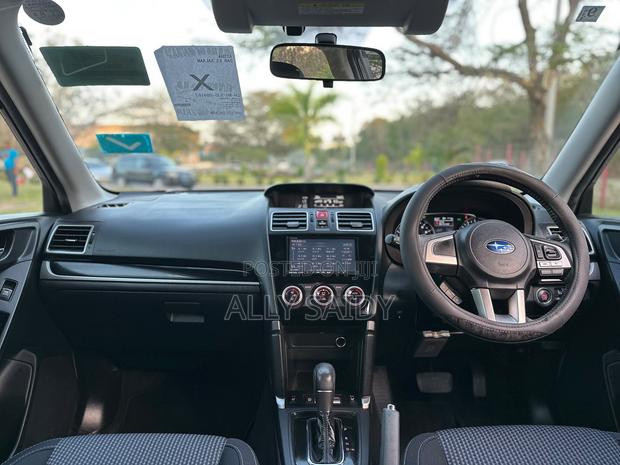 Subaru Forester 2.0XT Premium AWD 2016 Black