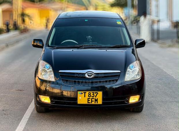 Toyota Corolla Spacio 2004 Black