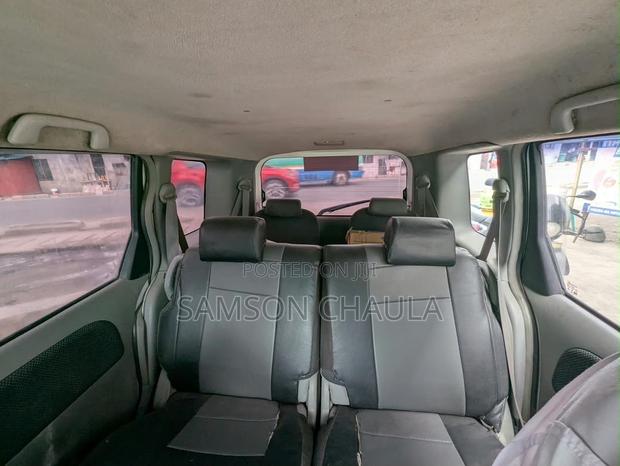Toyota Sienta 2013 White