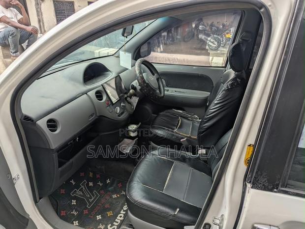 Toyota Sienta 2013 White