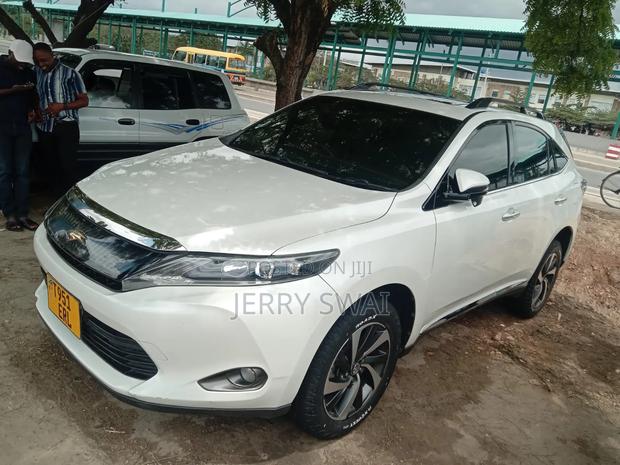Toyota Harrier 2015 White