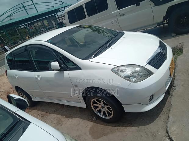 Toyota Corolla Spacio 2003 White