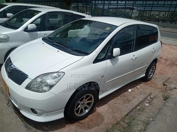 Toyota Corolla Spacio 2003 White