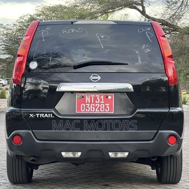 Nissan X-Trail 2009 Black