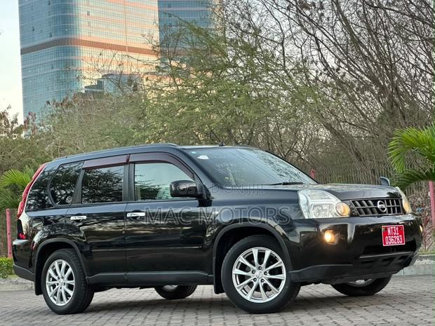 Nissan X-Trail 2009 Matt Black