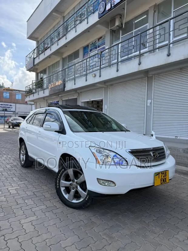 Toyota Harrier 2009 White