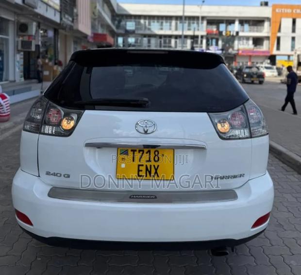 Toyota Harrier 2009 White
