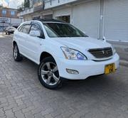 Toyota Harrier 2009 White for sale