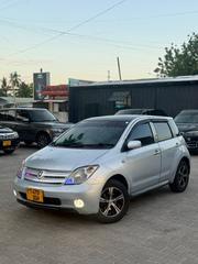 Toyota IST 2004 Silver for sale