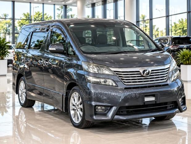 Toyota Vellfire 2009 Gray