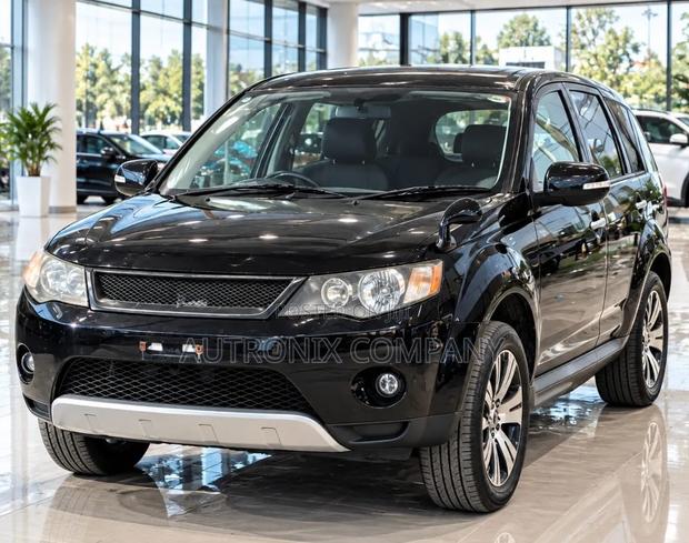 Mitsubishi Outlander 2012 Black