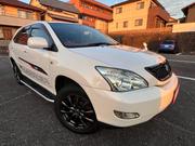 Toyota Harrier 2006 White for sale