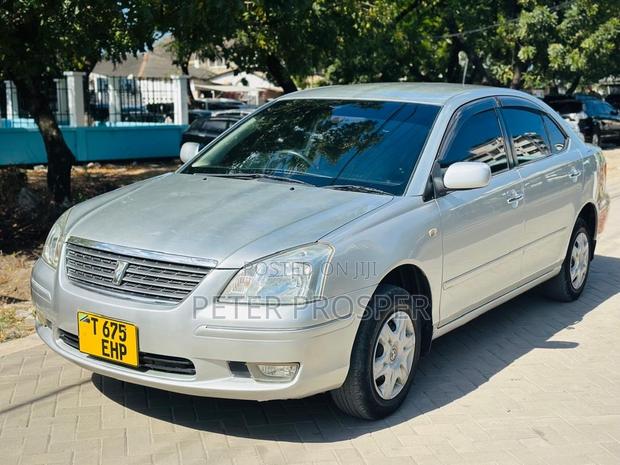 Toyota Premio 2004 Silver