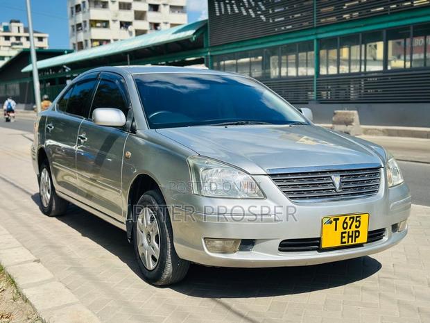 Toyota Premio 2004 Silver