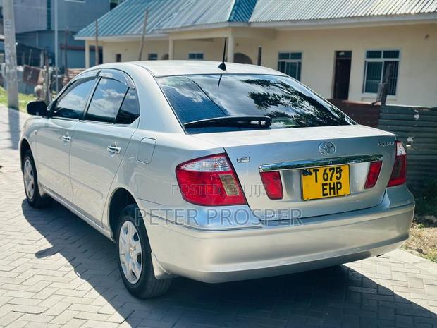 Toyota Premio 2004 Silver
