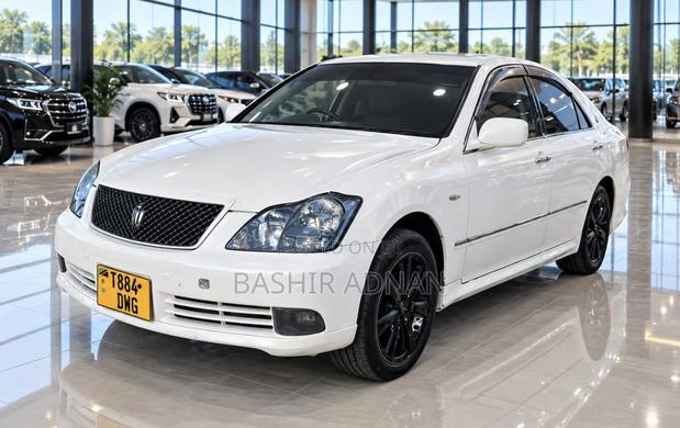 Toyota Crown 2005 White