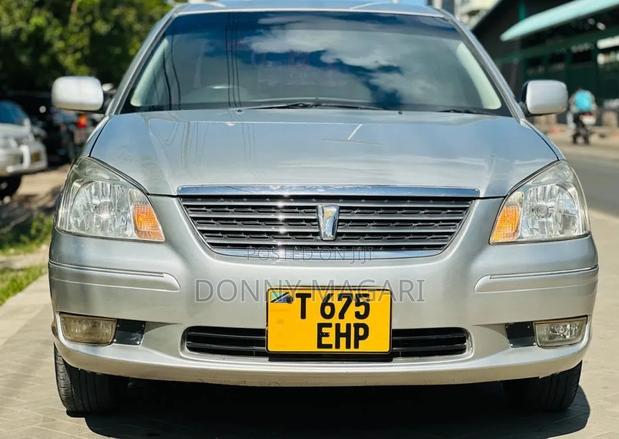 Toyota Premio 2004 Silver