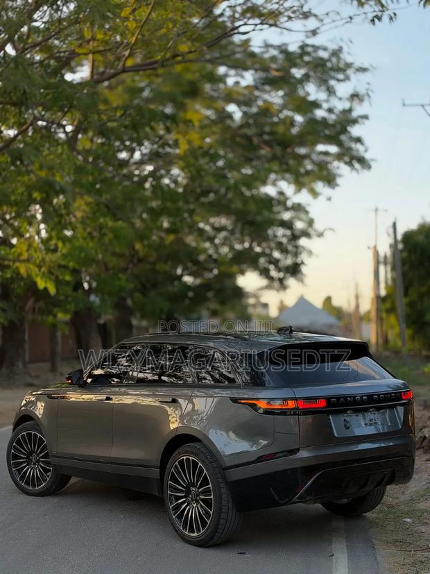 Land Rover Range Rover Velar 2019 Gray