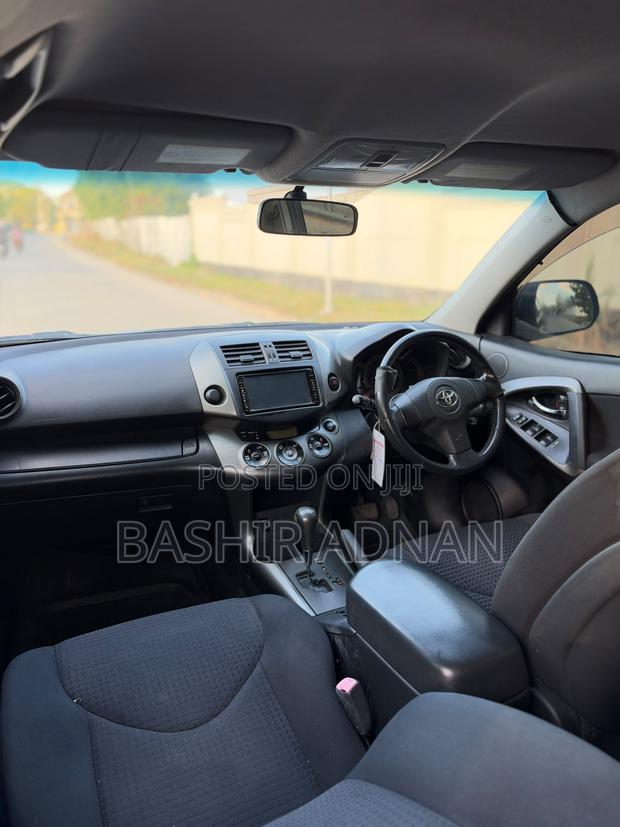 Toyota Vanguard 2009 Gray