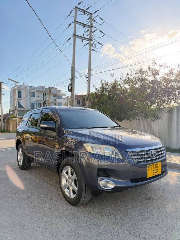 Toyota Vanguard 2009 Gray