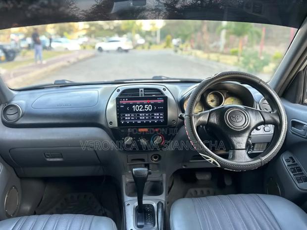 Toyota RAV4 2006 Silver