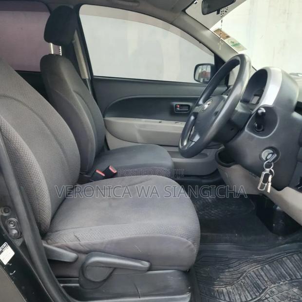 Toyota Passo 2005 Black