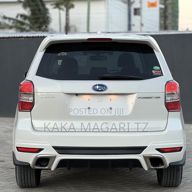 Subaru Forester 2015 Pearl