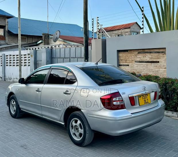 Toyota Premio 2003 Silver