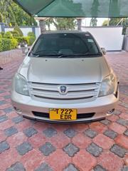 Toyota IST 2005 Brown for sale