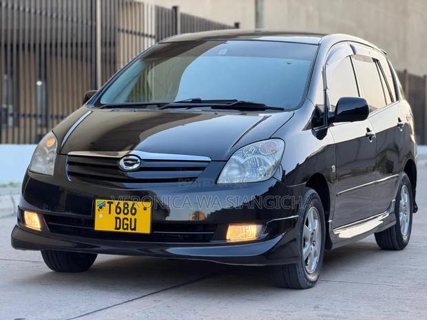Toyota Corolla Spacio 2004 Black