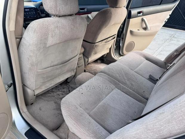 Toyota Premio 2003