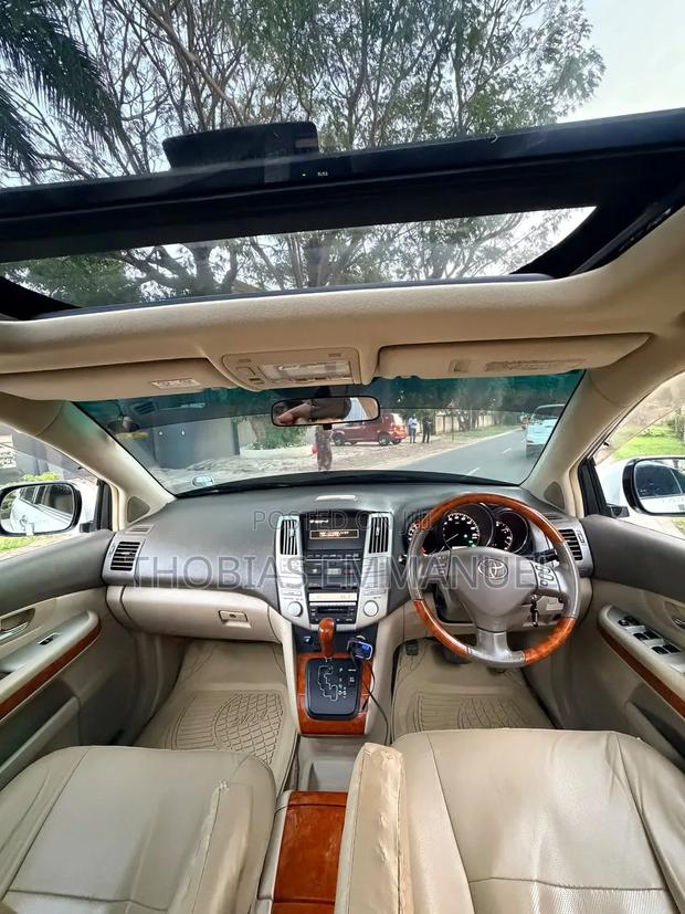 Toyota Harrier 2007 White
