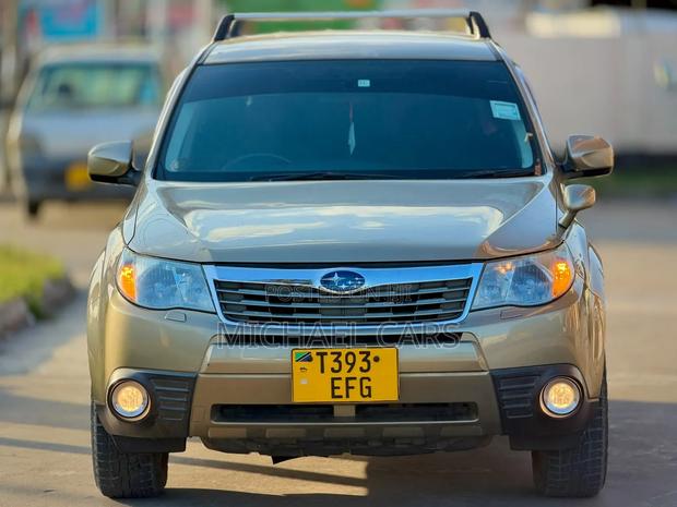 Subaru Forester 2009 Beige