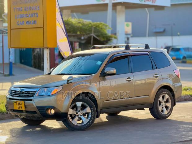 Subaru Forester 2009 Beige