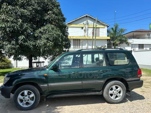 Toyota Land Cruiser 100 4.2 TD Executive 2004 Green