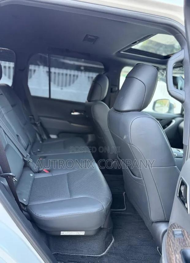 Toyota Land Cruiser 3.3 Diesel 4WD 2022 White
