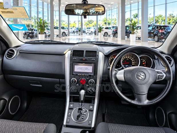 Suzuki Escudo 2013 Gray