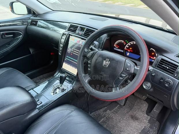 Toyota Crown 2007 Black