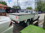 Toyota Hilux 2002 White for sale