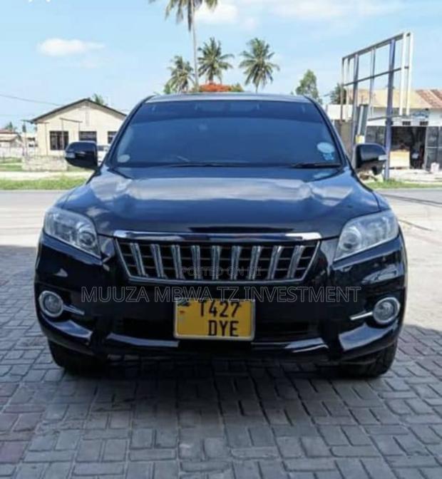 Toyota Vanguard 2011 Black