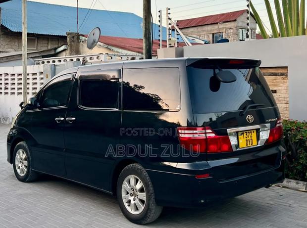 Toyota Alphard 2006 Black