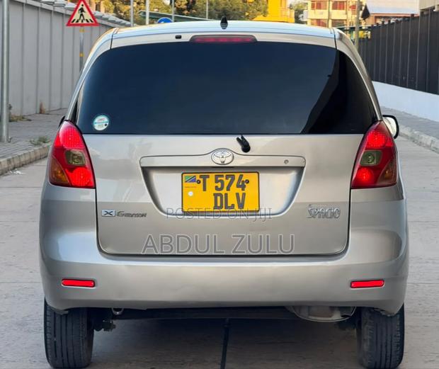Toyota Corolla Spacio 2004 Silver