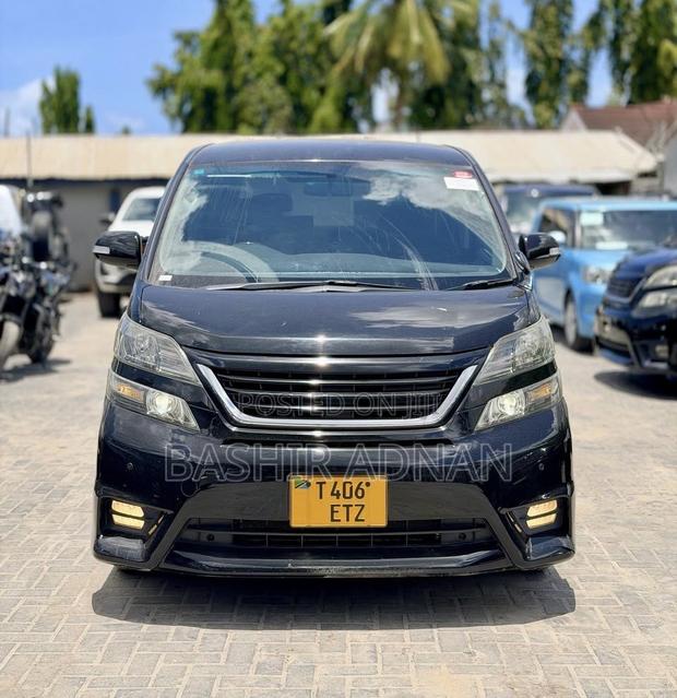 Toyota Vellfire Z Platinum Selection II 2.4 FWD 7-Seater 2010