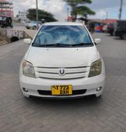 Toyota IST 2004 White for sale