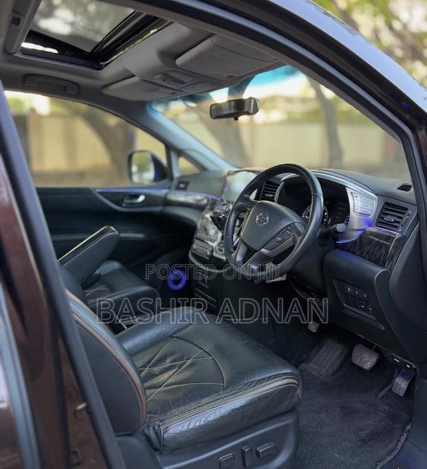 Nissan Elgrand 2014 Burgundy